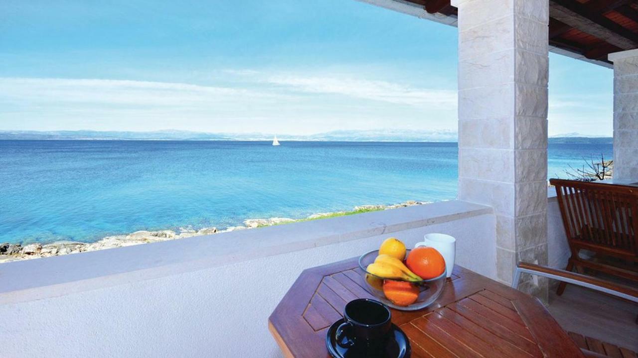 Schoenes Ferienhaus Direkt Am Meer Stomorska Exterior photo